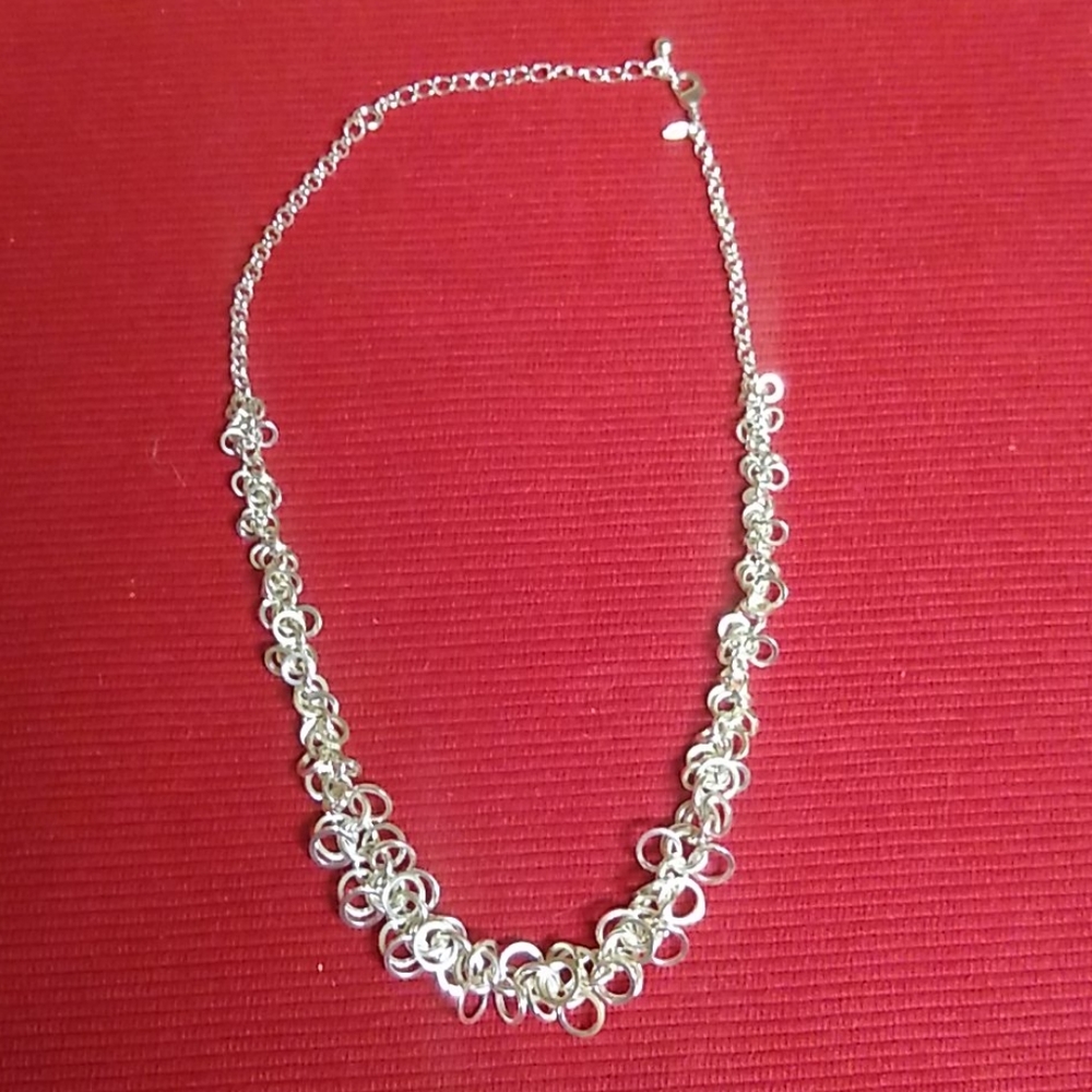 😻 3 For $15 Vintage Avon Circle Frontal Necklace